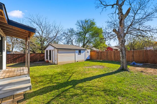 4024 Moler Street, Dallas, TX 75211