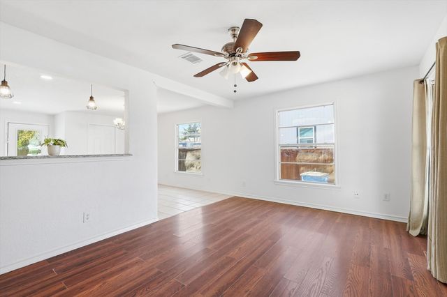 4024 Moler Street, Dallas, TX 75211