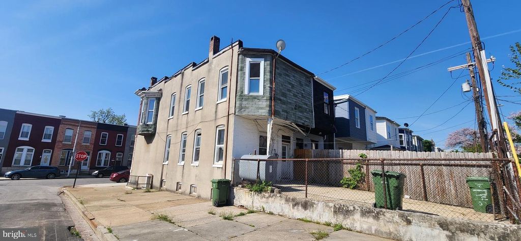 Image 16 of property listing at 1746 E OLIVER ST, Baltimore, MD 21213