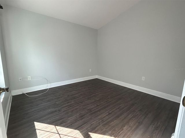 305 CHELMSFORD COURT, Kissimmee, FL 34758