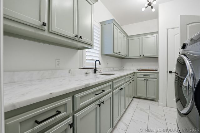 1420 E 35th Street, Tulsa, OK 74105