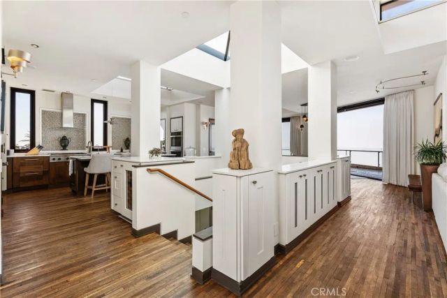 2378 Crestview Drive, Laguna Beach, CA 92651