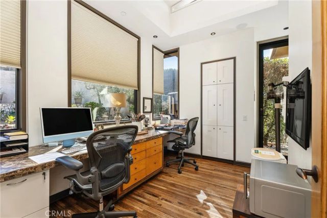 2378 Crestview Drive, Laguna Beach, CA 92651