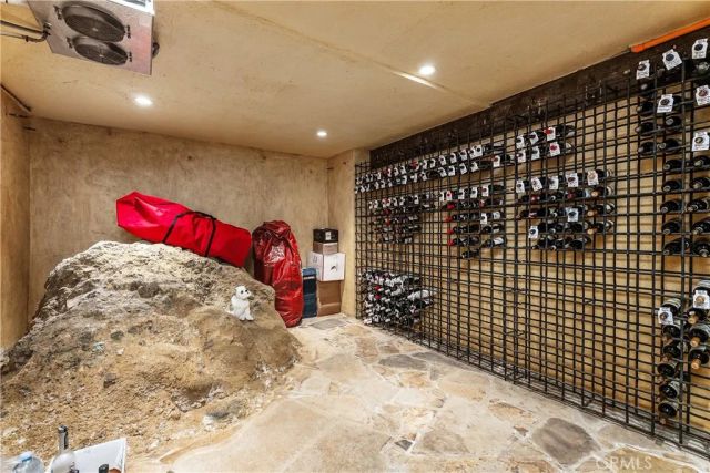 2378 Crestview Drive, Laguna Beach, CA 92651