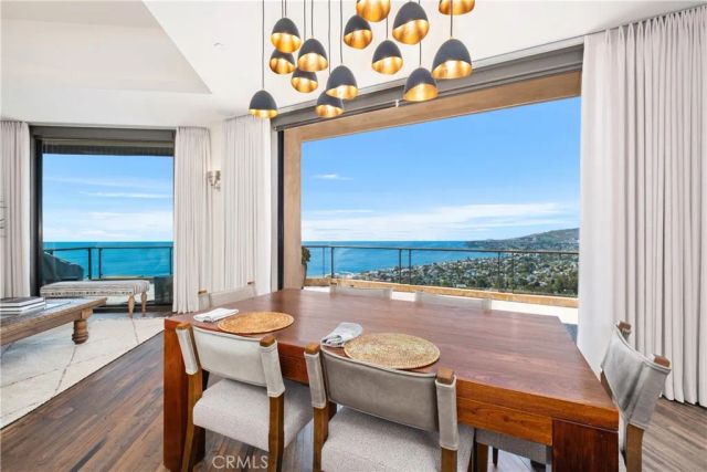 2378 Crestview Drive, Laguna Beach, CA 92651