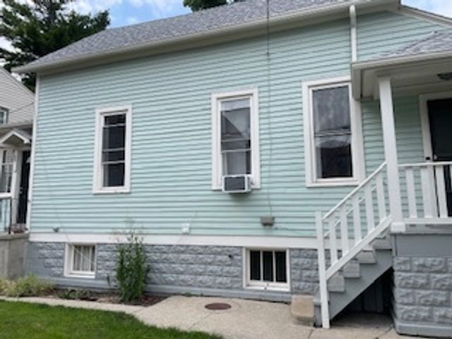 328 Elgin Avenue COACHHOUSE, Forest Park, IL 60130