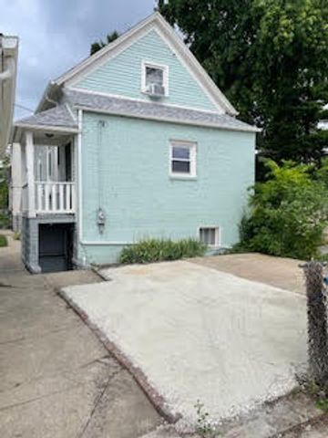 328 Elgin Avenue COACHHOUSE, Forest Park, IL 60130