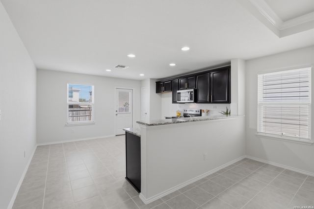 10227 Reyes Heights, San Antonio, TX 78254