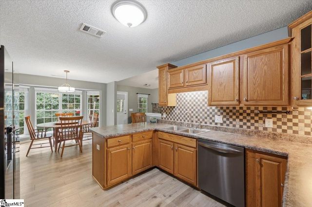 340 Camperdown Court, Easley, SC 29642