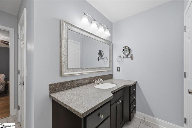 340 Camperdown Court, Easley, SC 29642