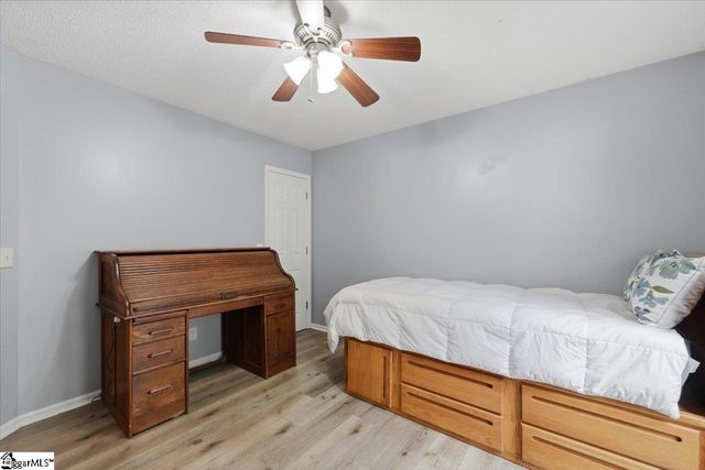 340 Camperdown Court, Easley, SC 29642