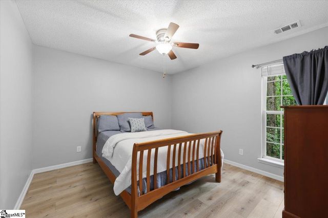 340 Camperdown Court, Easley, SC 29642