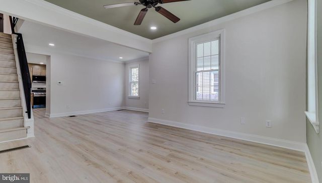 315 LINDEN ST, Moorestown, NJ 08057