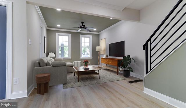 315 LINDEN ST, Moorestown, NJ 08057