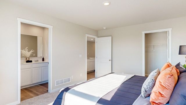 2442 SE Ambrose Drive, West Des Moines, IA 50265