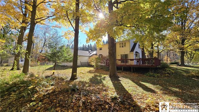 3194 Whitaker Road, Sheridan, NY 14063