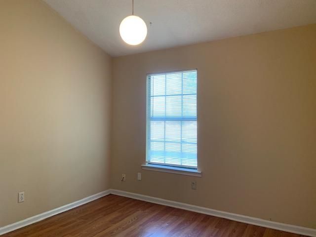 1682 SMOKEHOUSE DR, Memphis, TN 38016