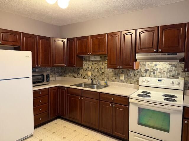 1511 N US-27 Highway, Cynthiana, KY 41031