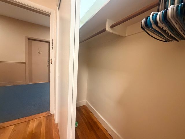 1242 Commonwealth Ave 45, Boston, MA 02134
