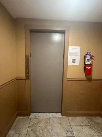 1242 Commonwealth Ave 45, Boston, MA 02134