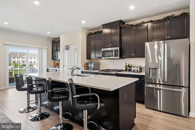 112 WATERFORD WAY, Swedesboro, NJ 08085