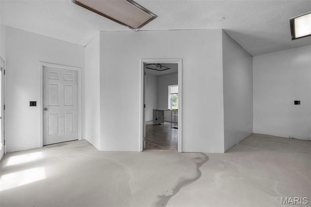 209 Aletha Drive, Sikeston, MO 63801