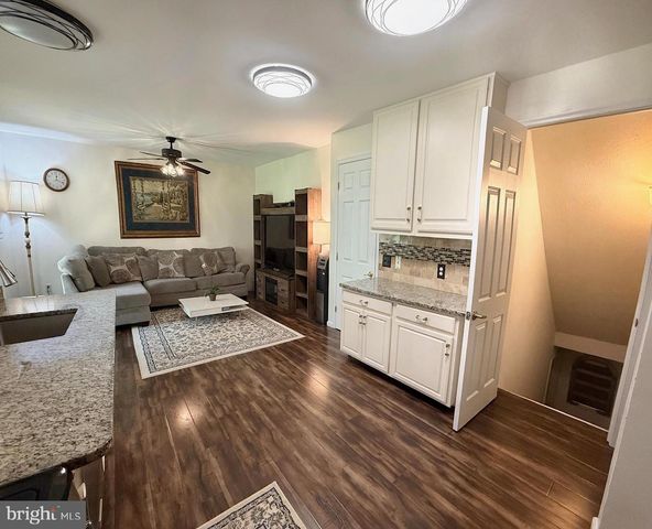 14158 ROCKINGHORSE DR, Woodbridge, VA 22193