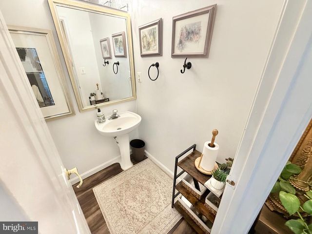 14158 ROCKINGHORSE DR, Woodbridge, VA 22193