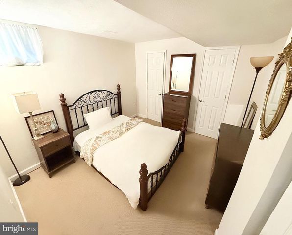 14158 ROCKINGHORSE DR, Woodbridge, VA 22193