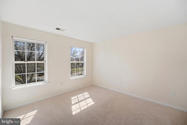 14158 ROCKINGHORSE DR, Woodbridge, VA 22193