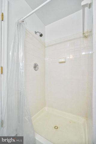 14158 ROCKINGHORSE DR, Woodbridge, VA 22193