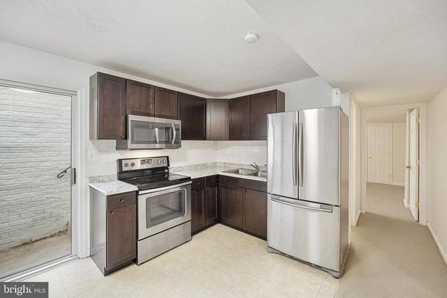 14158 ROCKINGHORSE DR, Woodbridge, VA 22193