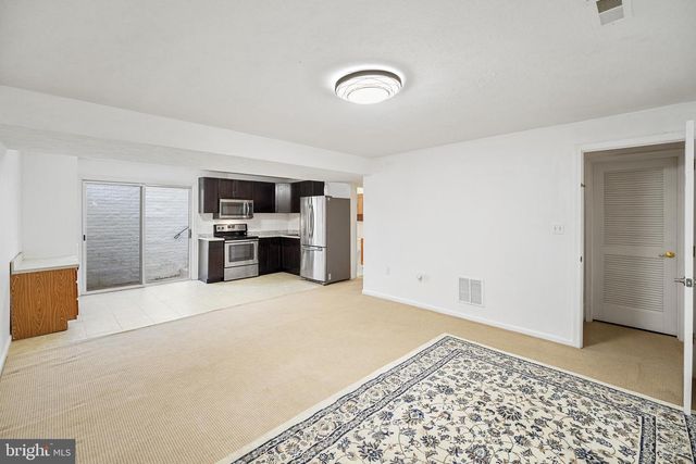 14158 ROCKINGHORSE DR, Woodbridge, VA 22193