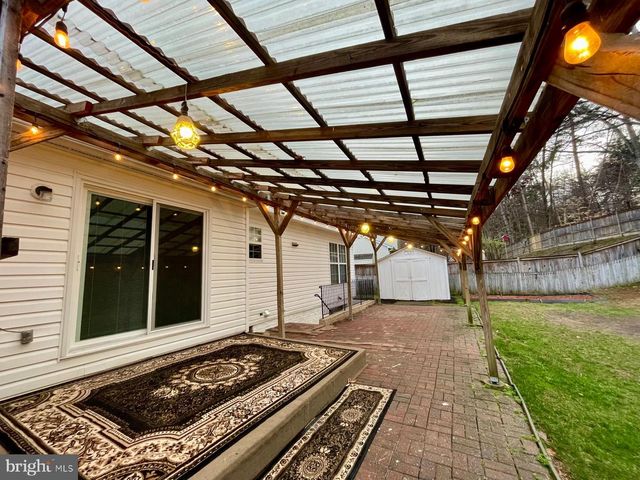 14158 ROCKINGHORSE DR, Woodbridge, VA 22193