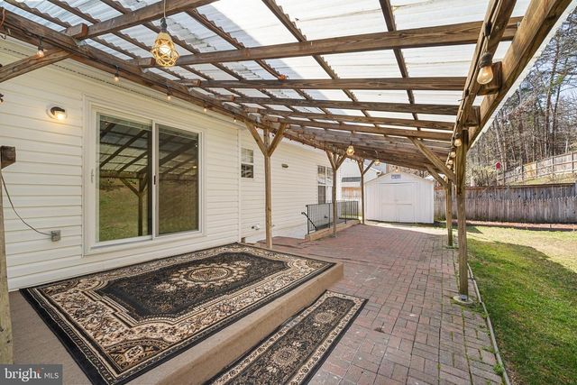 14158 ROCKINGHORSE DR, Woodbridge, VA 22193