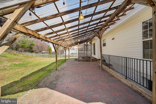 14158 ROCKINGHORSE DR, Woodbridge, VA 22193