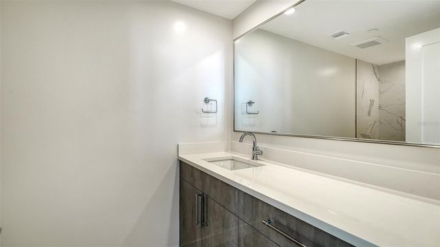 1211 GULF OF MEXICO DRIVE 701, Longboat Key, FL 34228