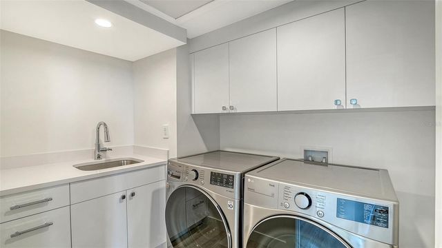 1211 GULF OF MEXICO DRIVE 701, Longboat Key, FL 34228