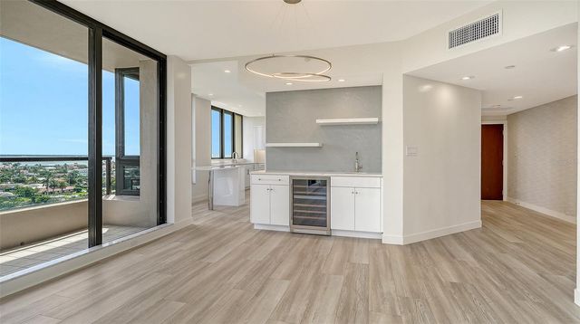 1211 GULF OF MEXICO DRIVE 701, Longboat Key, FL 34228