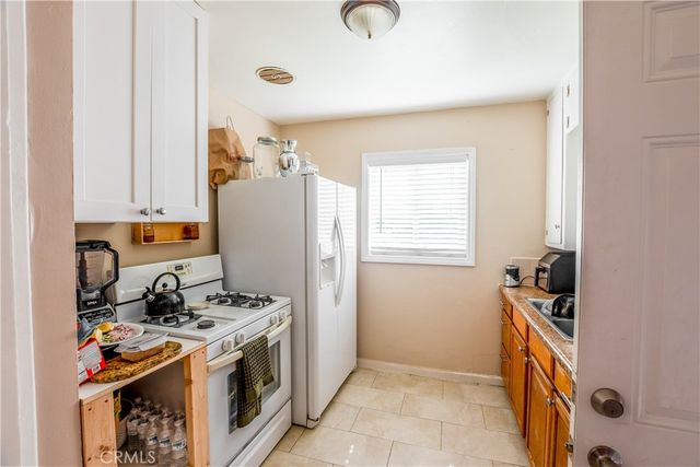 12127 216th, Hawaiian Gardens, CA 90716