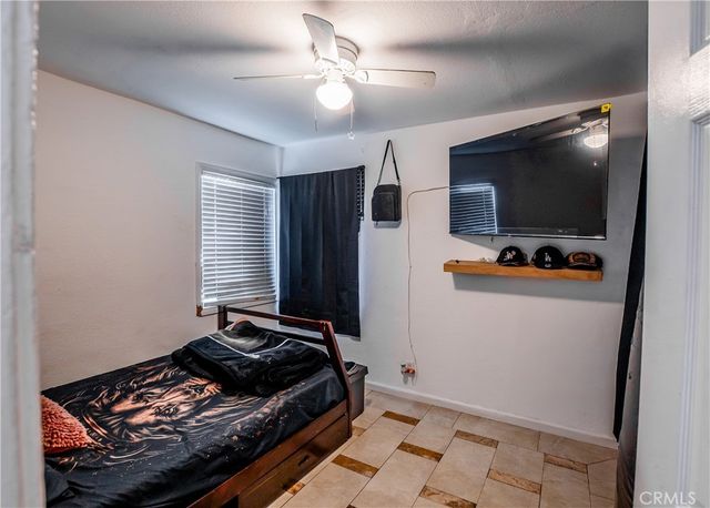 12127 216th, Hawaiian Gardens, CA 90716