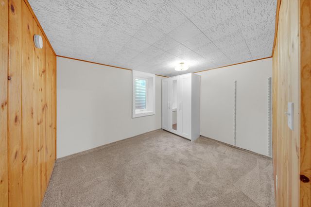 2765 Merrill Street, Roseville, MN 55113
