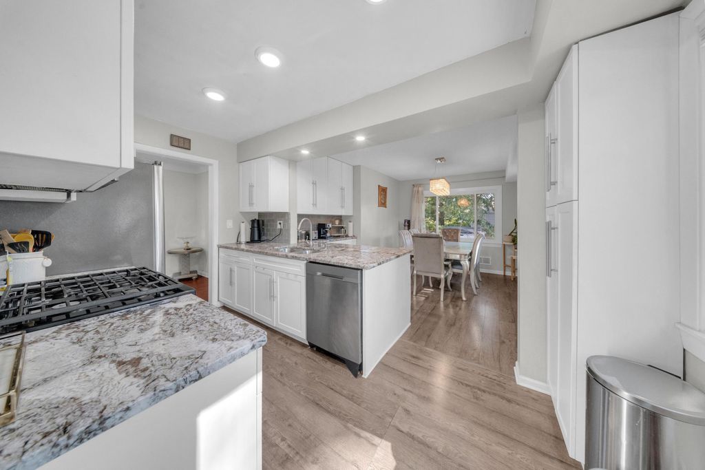 2765 Merrill Street, Roseville, MN 55113 — photo 2