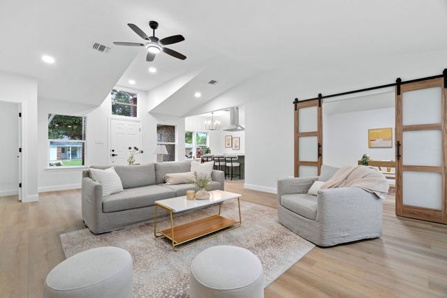 822 Trevor Way, Arlington, TX 76001