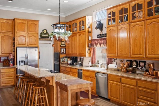 18065 Joshua Tree Lane, Victorville, CA 92395