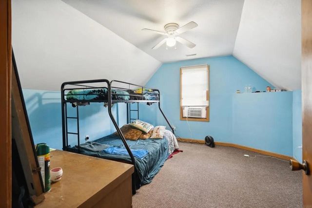 140 2nd Ave NW, Oelwein, IA 50662
