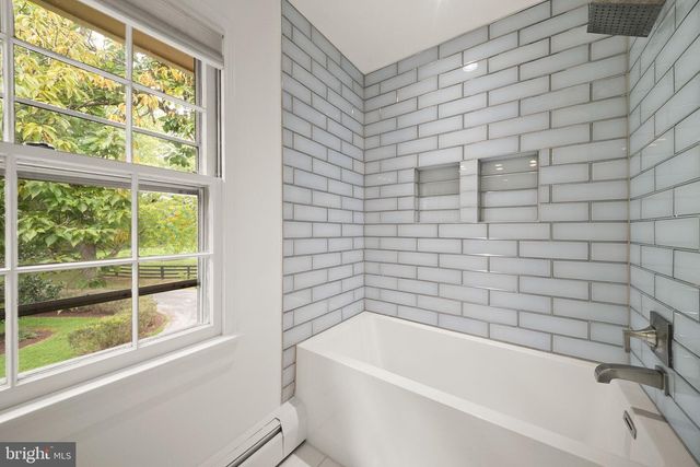 16694 OLD WATERFORD RD, Paeonian Springs, VA 20129