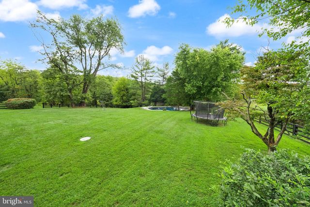 16694 OLD WATERFORD RD, Paeonian Springs, VA 20129