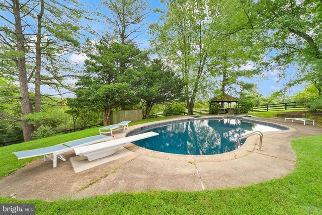 16694 OLD WATERFORD RD, Paeonian Springs, VA 20129