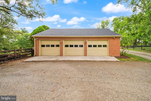 16694 OLD WATERFORD RD, Paeonian Springs, VA 20129